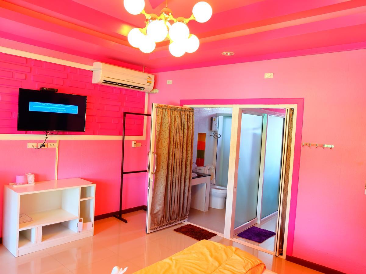 Rak Kun Resort 2 Nakhon Sawan Exterior foto