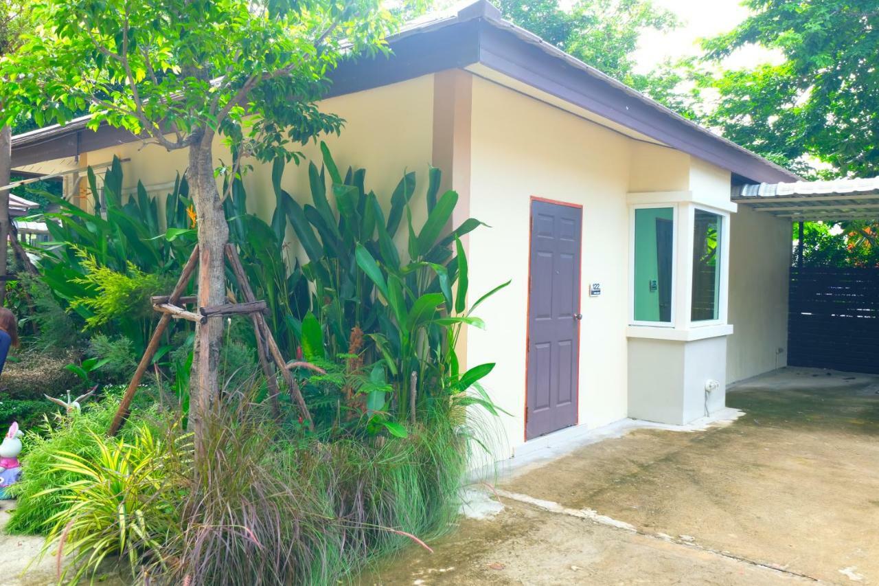 Rak Kun Resort 2 Nakhon Sawan Exterior foto