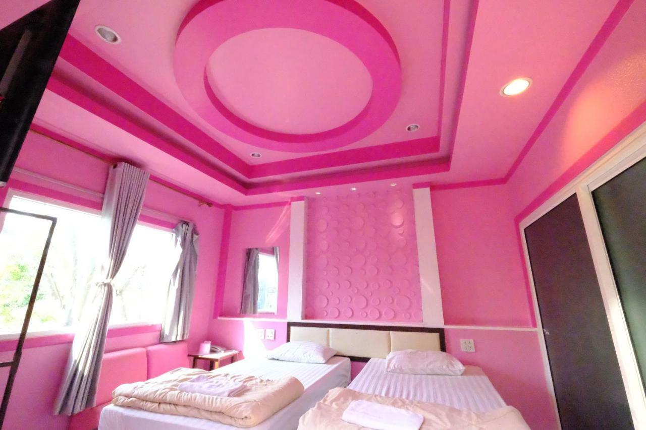 Rak Kun Resort 2 Nakhon Sawan Exterior foto