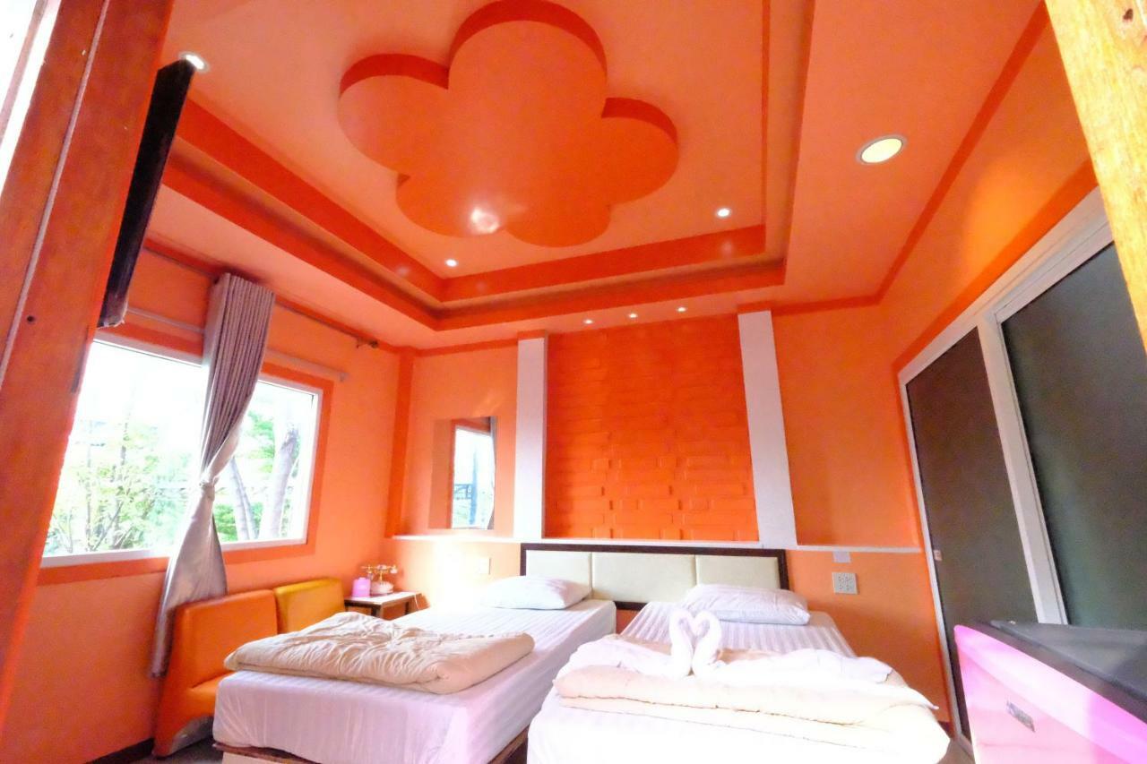 Rak Kun Resort 2 Nakhon Sawan Exterior foto